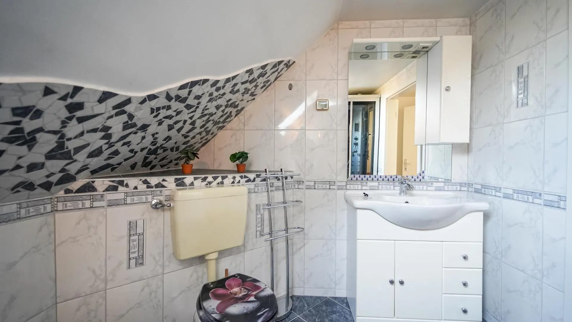 Holiday home Spacious House With 5 Rooms Vienna