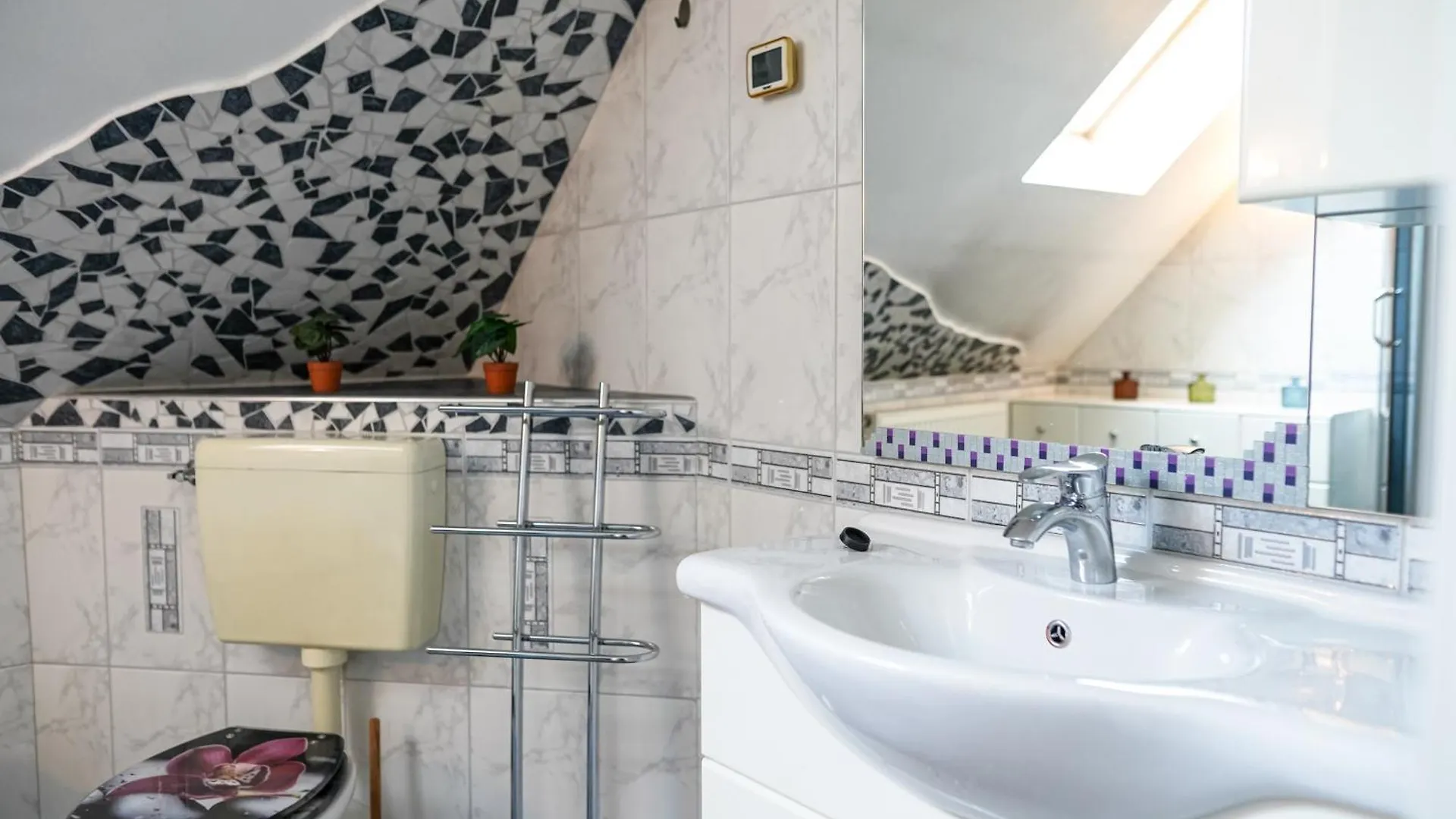 Holiday home Spacious House With 5 Rooms Vienna Austria