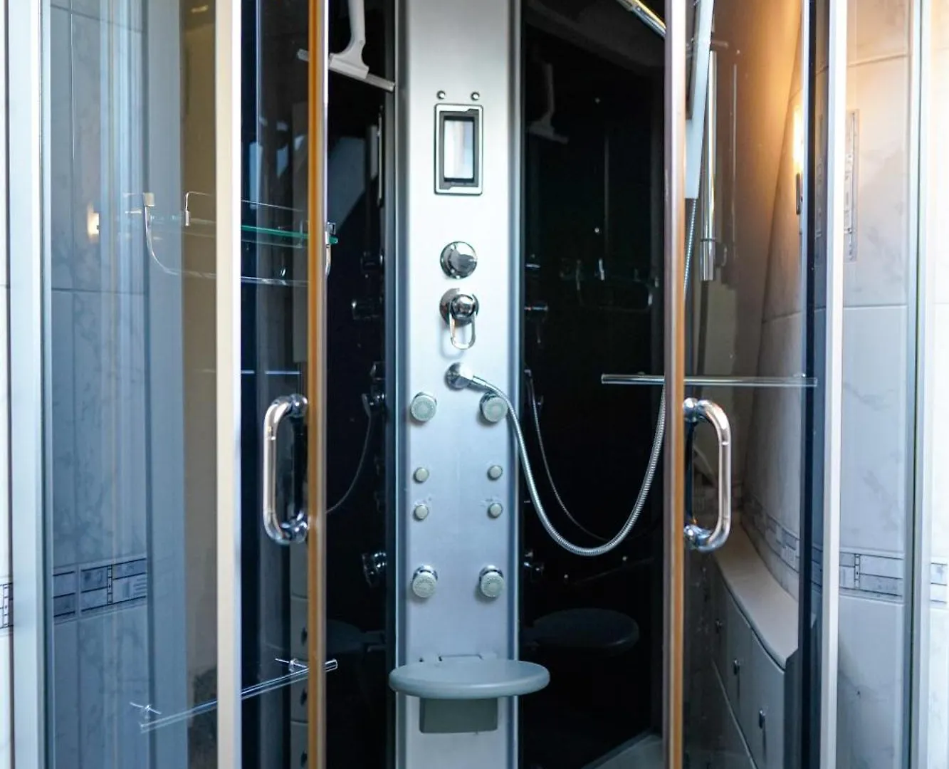 Holiday home Spacious House With 5 Rooms Vienna