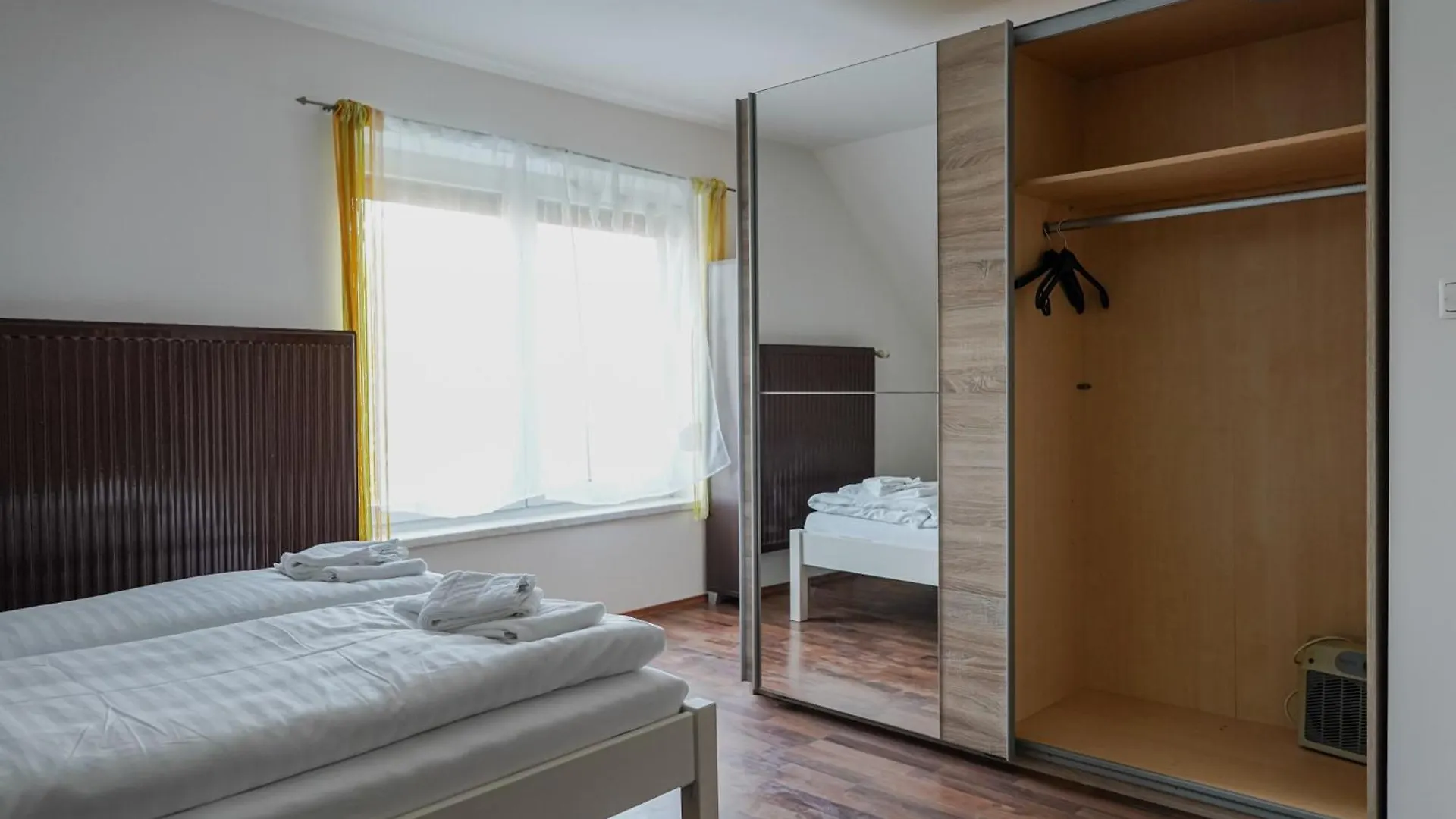Spacious House With 5 Rooms Wien Østrig