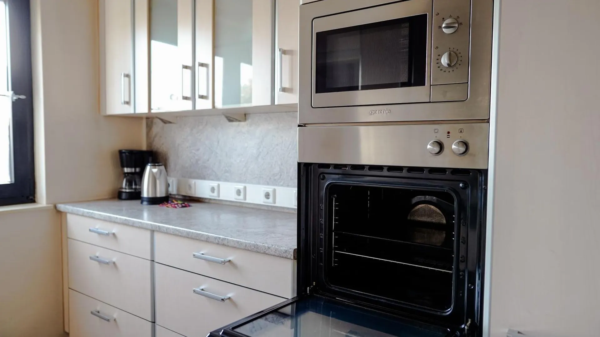 Spacious House With 5 Rooms Vienna 0*,  Austria