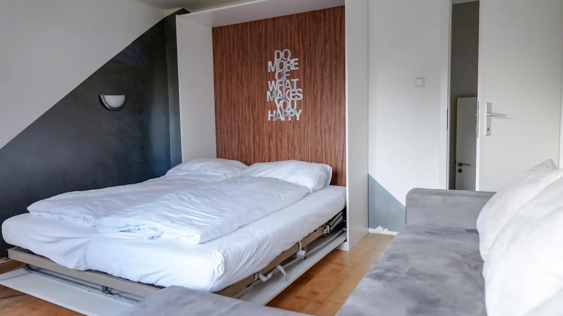 Spacious House With 5 Rooms Vienna Austria